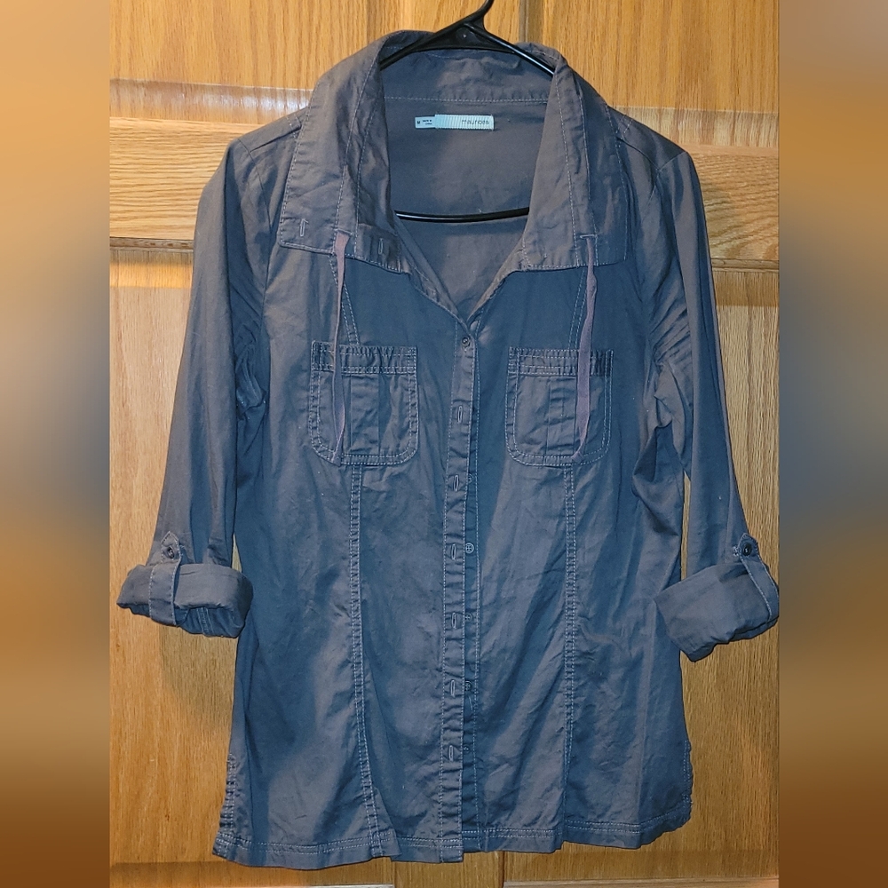 NWOT MAURICES LONG/SHORT SLEEVE SHIRT LARGE BUTTON DOWN TOP